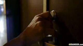 سكس طيز كبيره ( فيوليت مايرز Violet Myers ) افلام نيك xxx