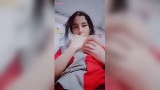 نودز اجمل بزاز اندر ايدج مصريه بتقوله عاجبينك ونفسك تلحسهم صح