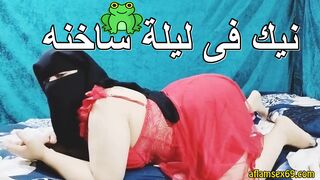 ثلاثينية بالقميص الاحمر سكس مصري منزلي
